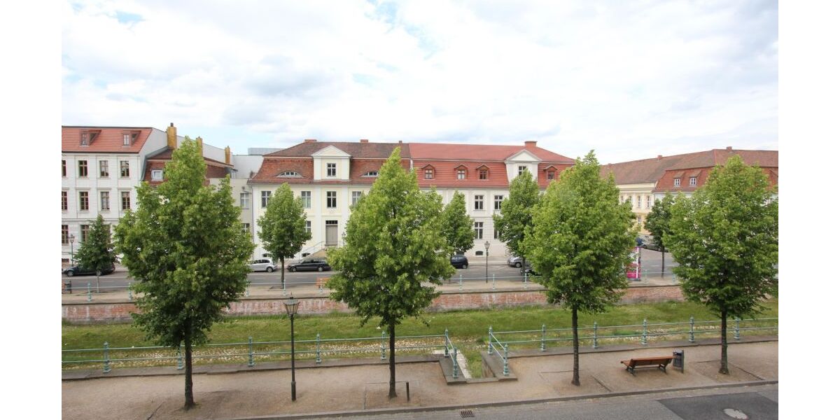 Brockessches Palais zum Kanal