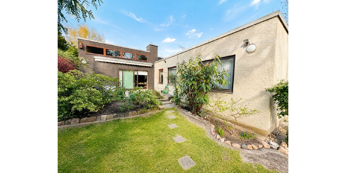 Architektenbungalow mit besonderer Raumhöhe und Südwestterrasse - Bungalow Berlin Tempelhof-Schöneberg | Angebot:26991749