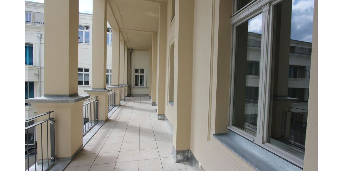 Brockessches Palais Terrasse hinten