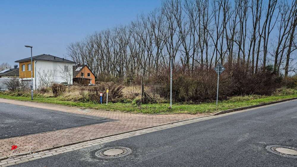 Bauträgerfreies Eckgrundstück in Schönefeld - Anlageobjekt Schönefeld | Angebot:24730652