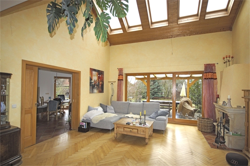 EG. Wohnzimmer (2)